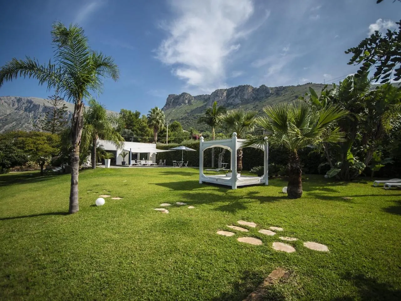 Tatil Evi Belvilla By Oyo Re Di Denari Terrasini